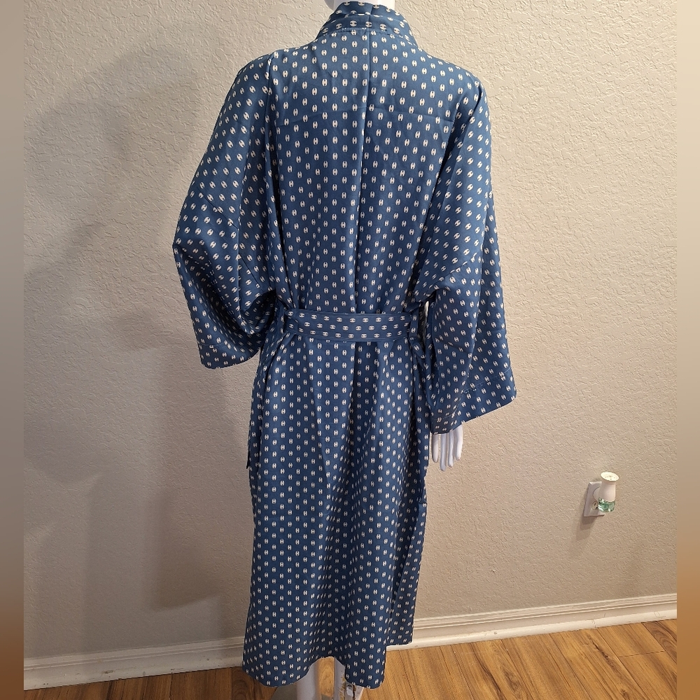 Halston logoed Robe - Picture 8 of 10